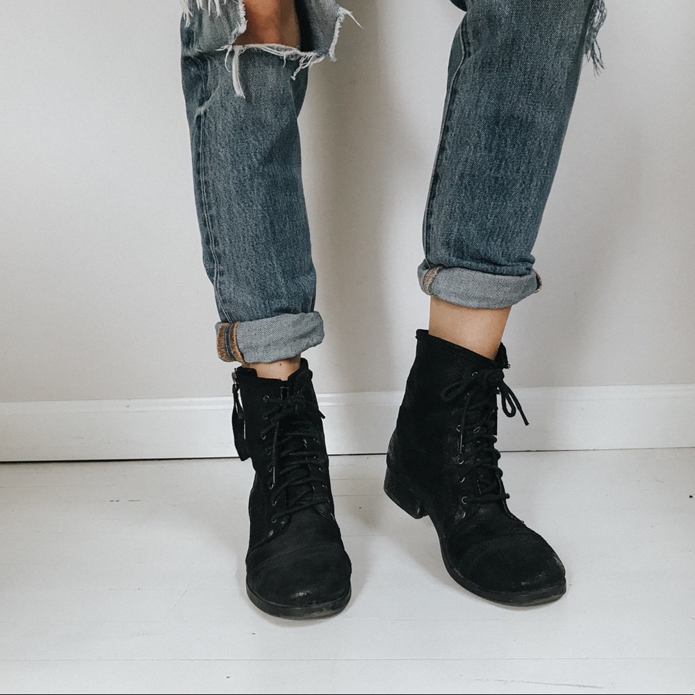 ALDO LEATHER ANKLE BOOTS